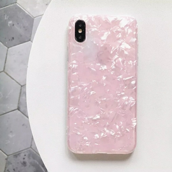 iPhone XR/XS/X/7/8/+❤️️pink shell phone case - Picture 5 of 5